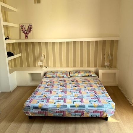 Fl Apartments Nel Corso Каляри Екстериор снимка